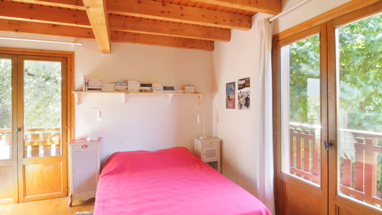 Photo of Bedroom in Viviers-du-Lac