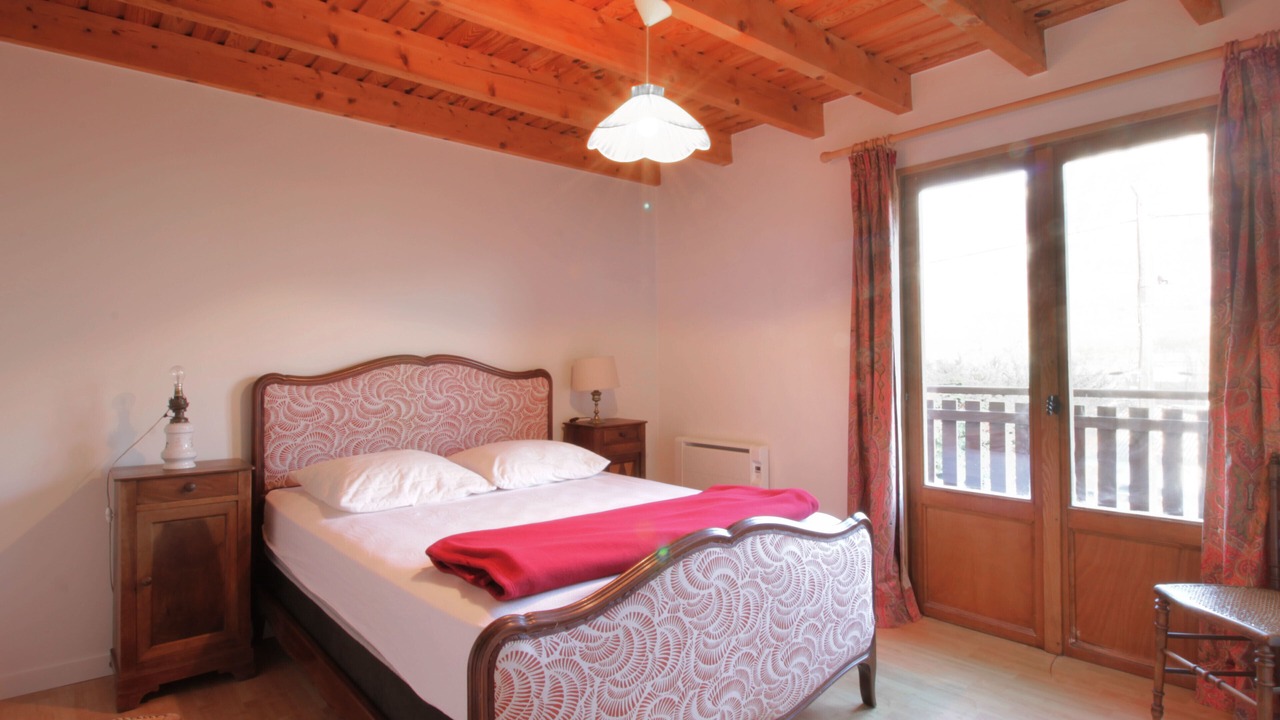 Photo of Bedroom in Viviers-du-Lac