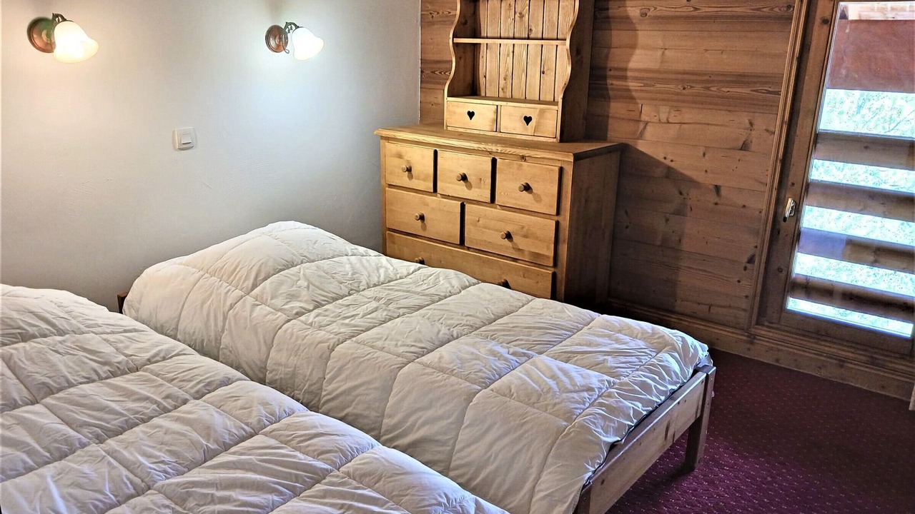 Photo of Bedroom in Arc-2000