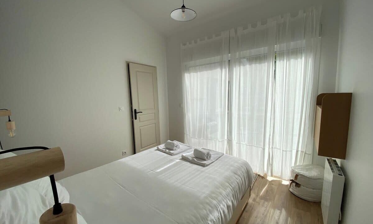 Photo of Bedroom in Andernos-les-Bains