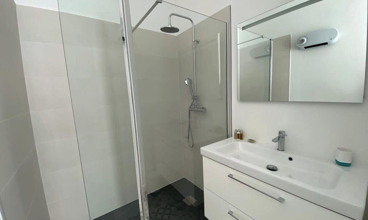 Photo of Bathroom in Andernos-les-Bains