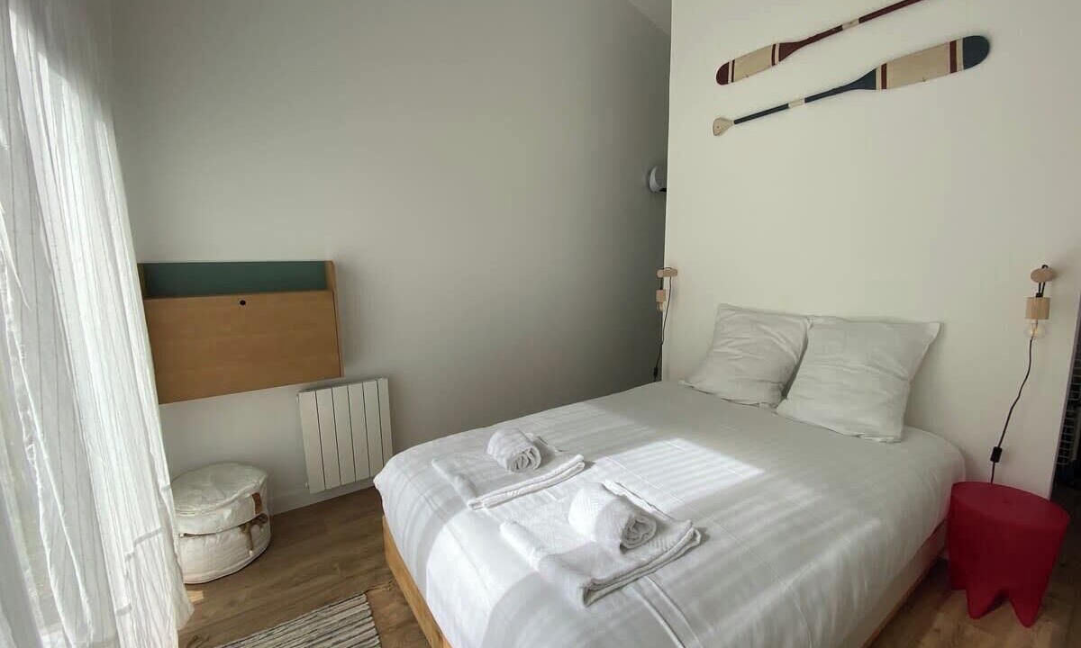 Photo of Bedroom in Andernos-les-Bains