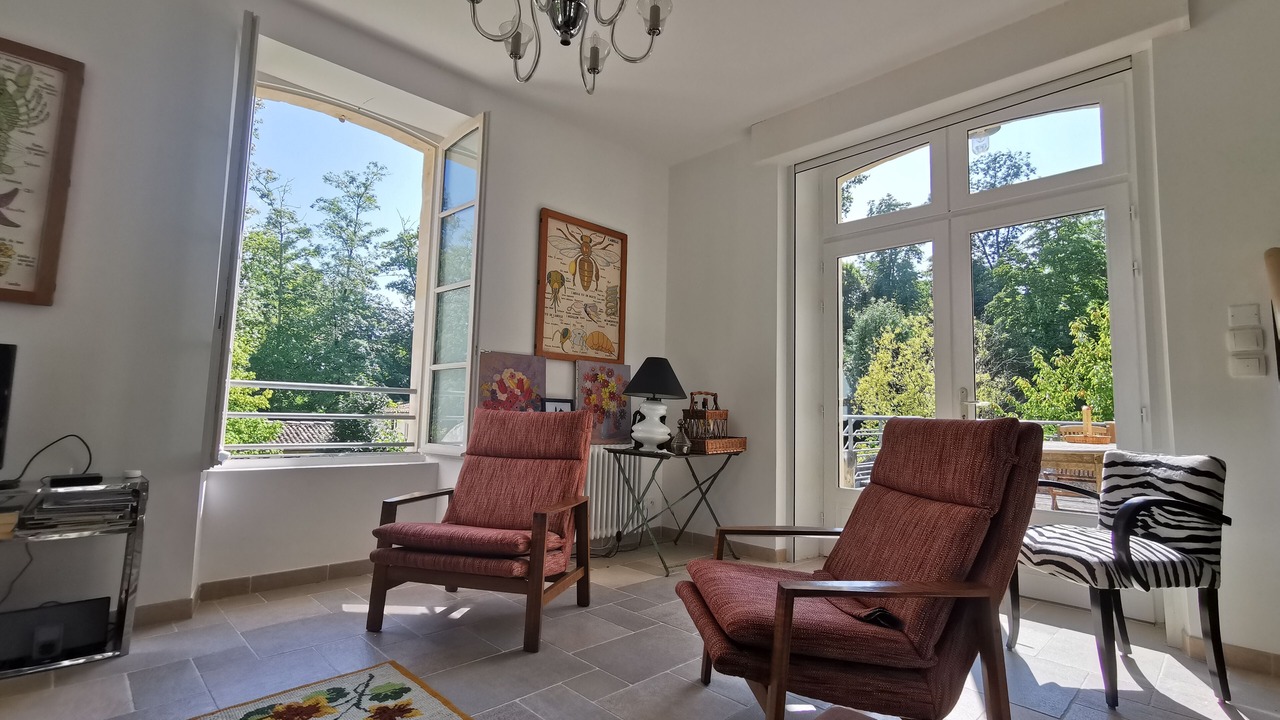 Photo of Livingroom in Jonzac