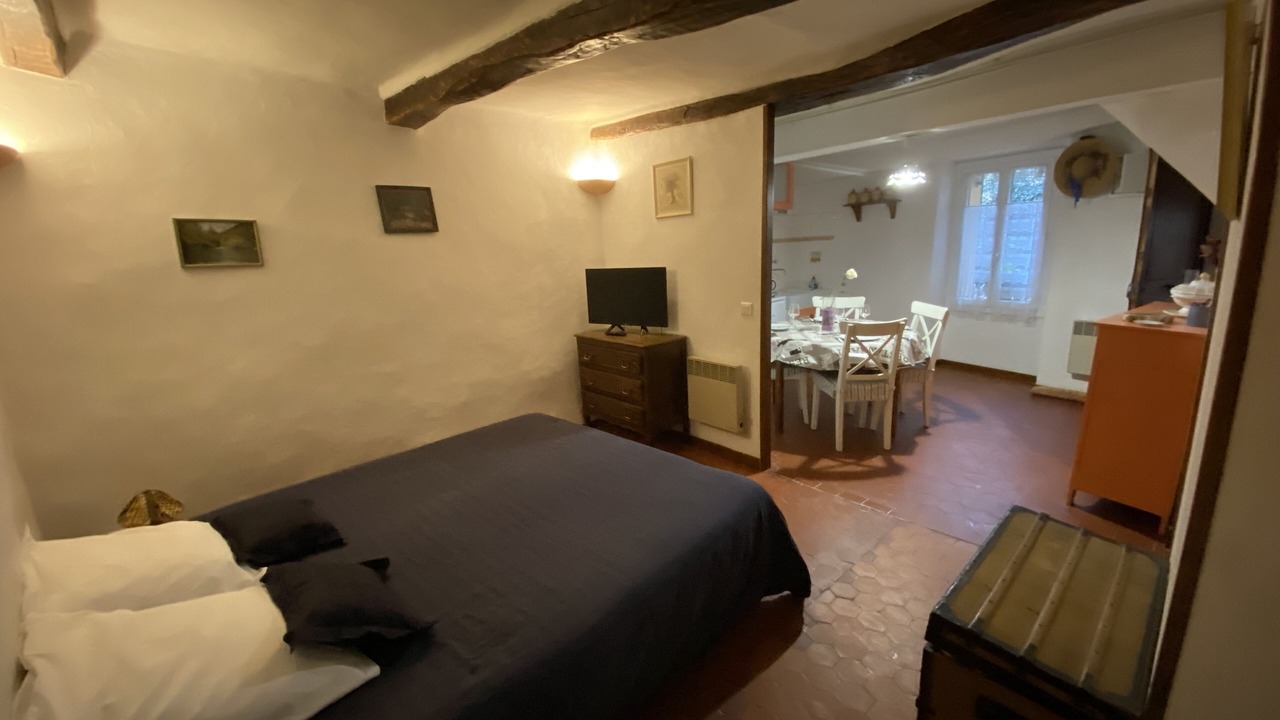 Photo of Bedroom in Saint-Cezaire-sur-Siagne