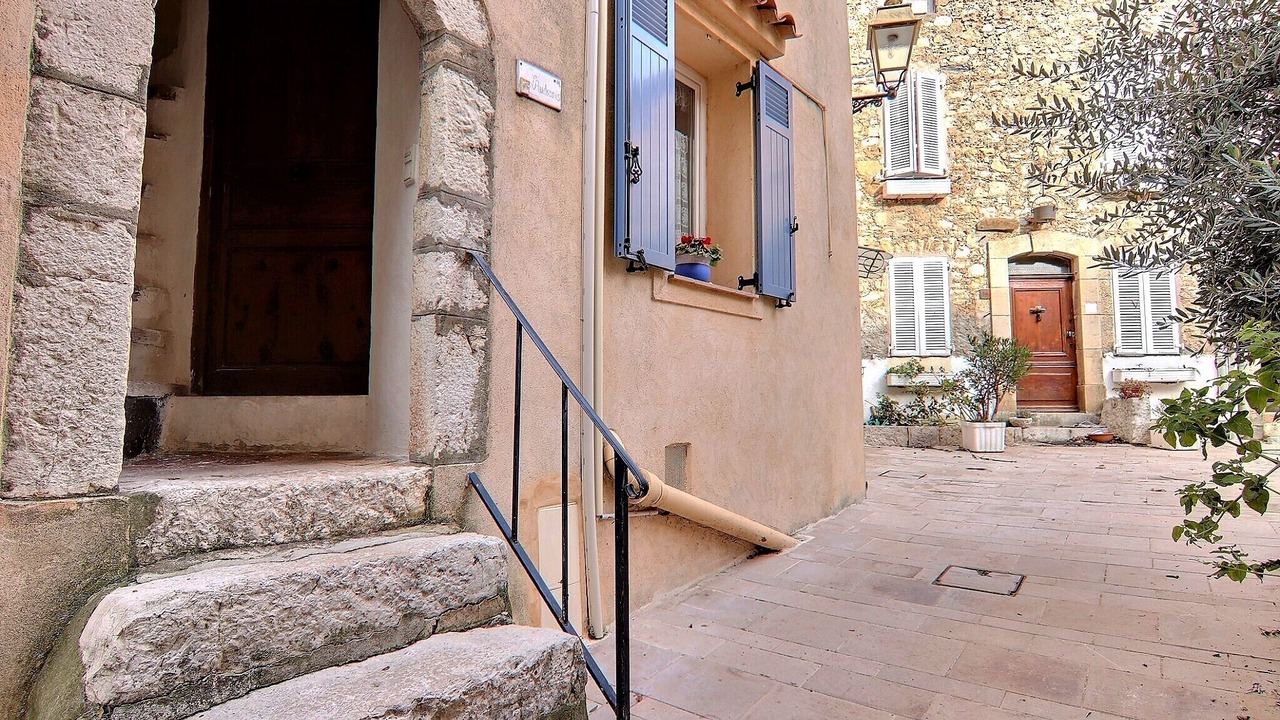 Photo of Outdoor in Saint-Cezaire-sur-Siagne