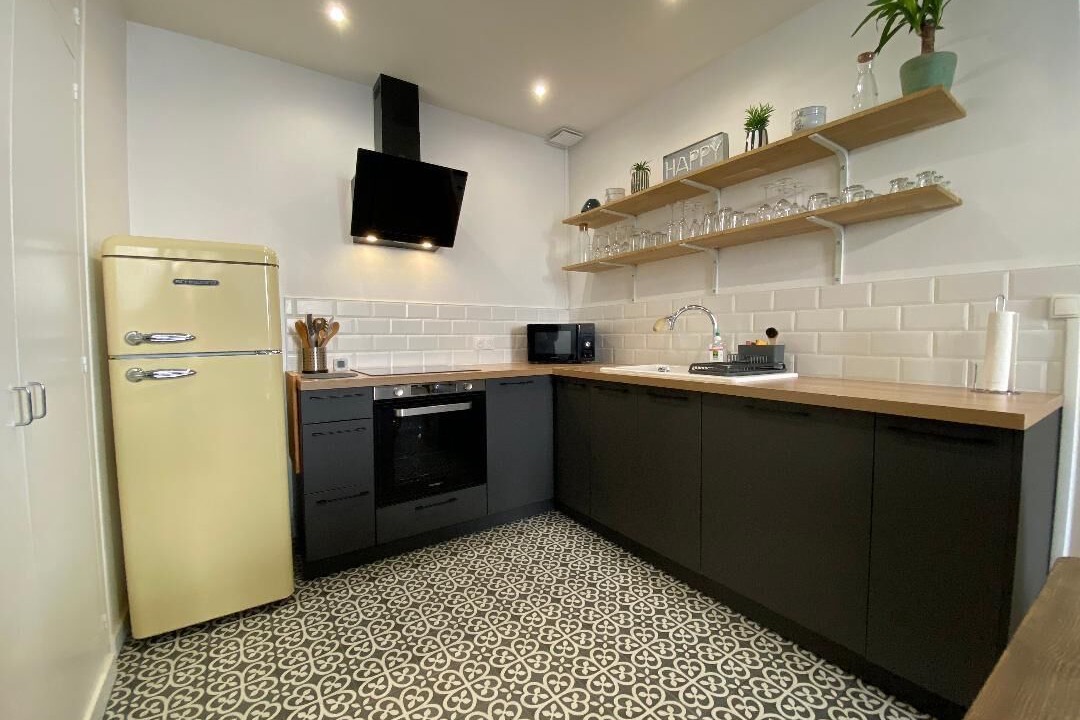 Photo of Kitchen in La Rochelle City Centre