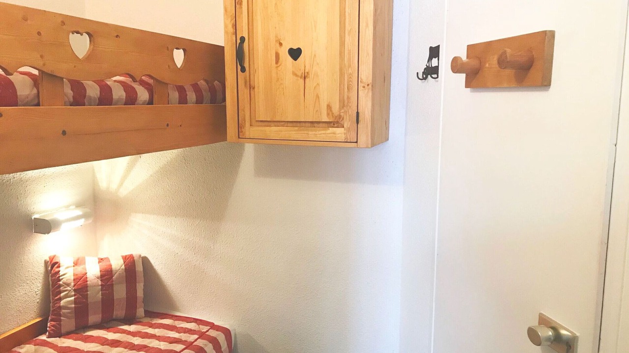 Photo of Bedroom in Arc-2000