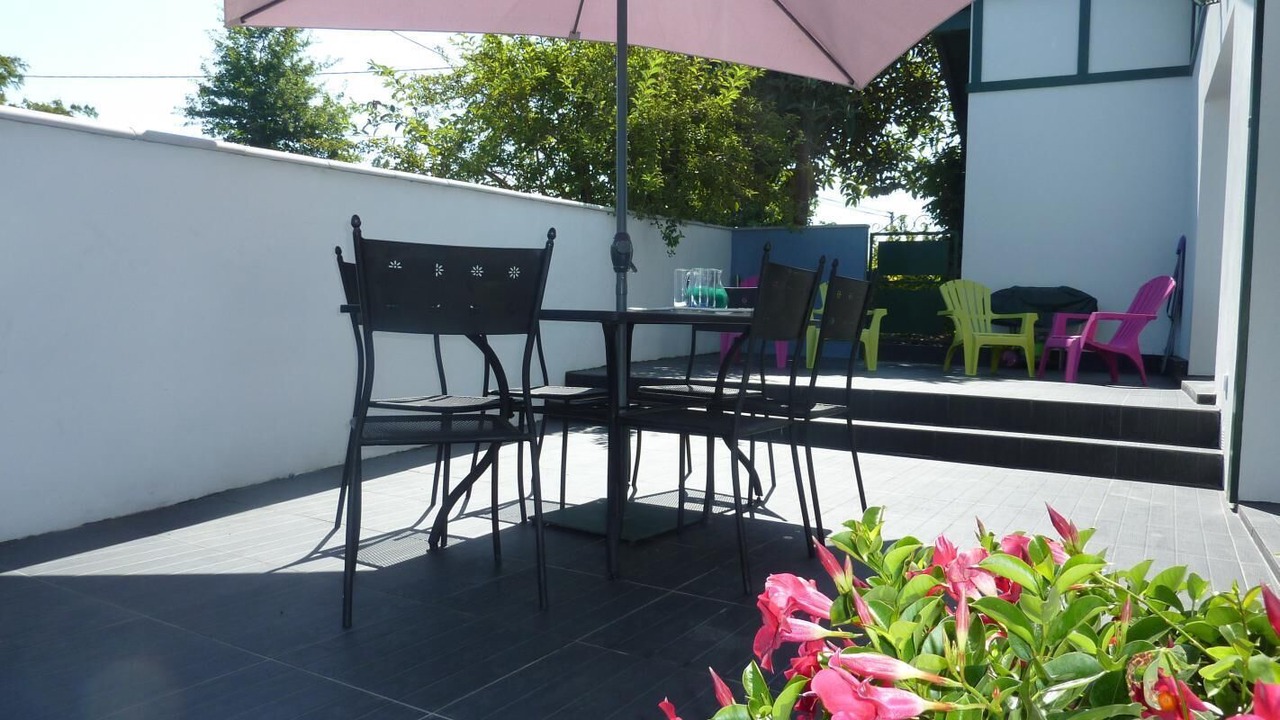 Photo of Outdoor in Came