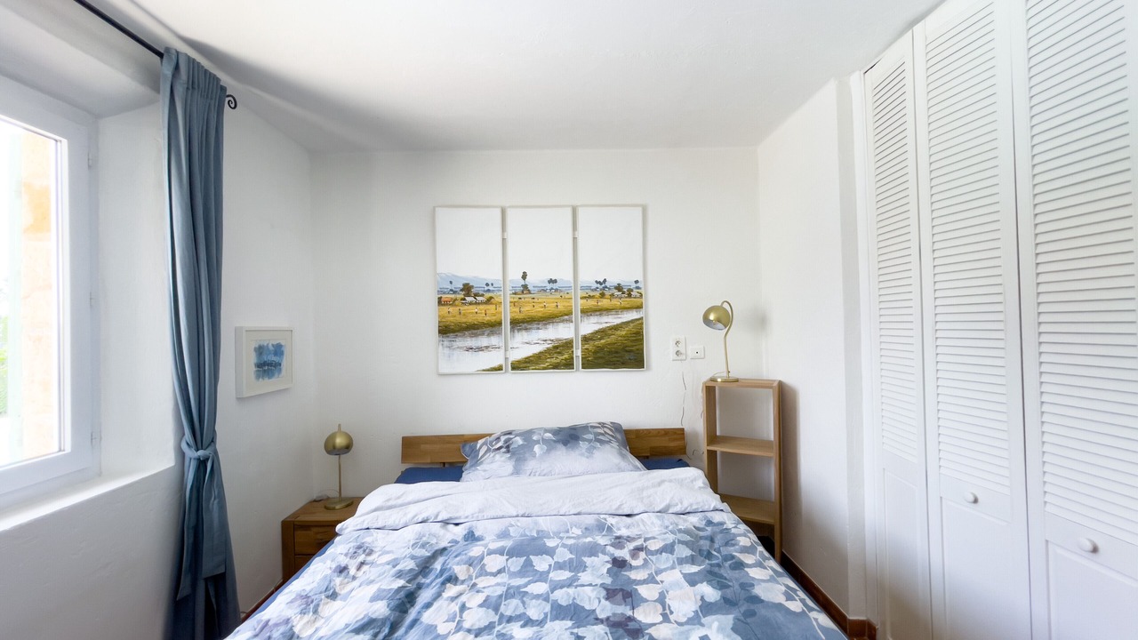 Photo of Bedroom in Saint-Cezaire-sur-Siagne