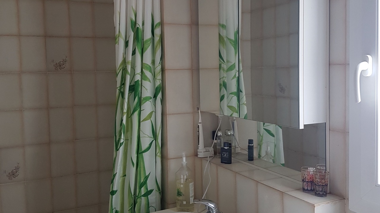 Photo of Bathroom in La Jarrie