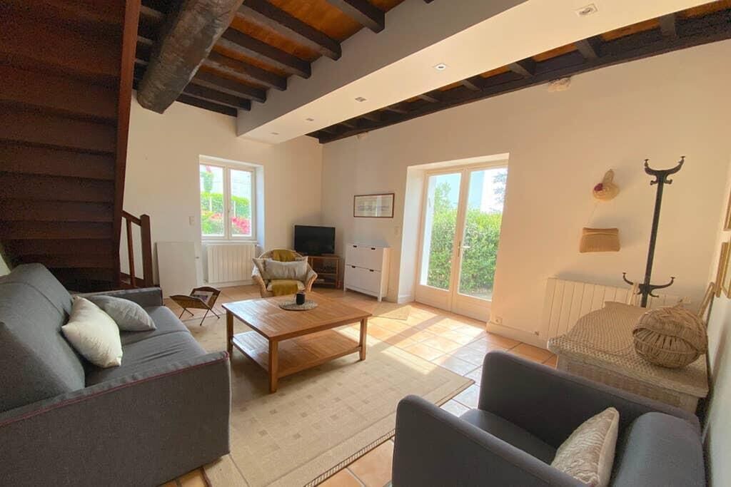Photo of Livingroom in Bardos