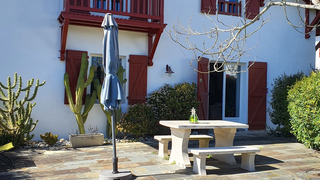 Photo of Outdoor in Bardos