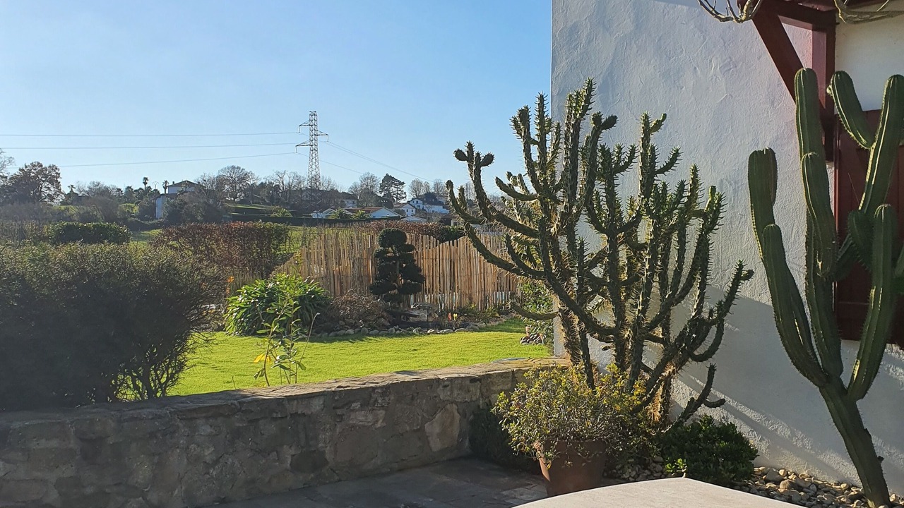 Photo of Outdoor in Bardos