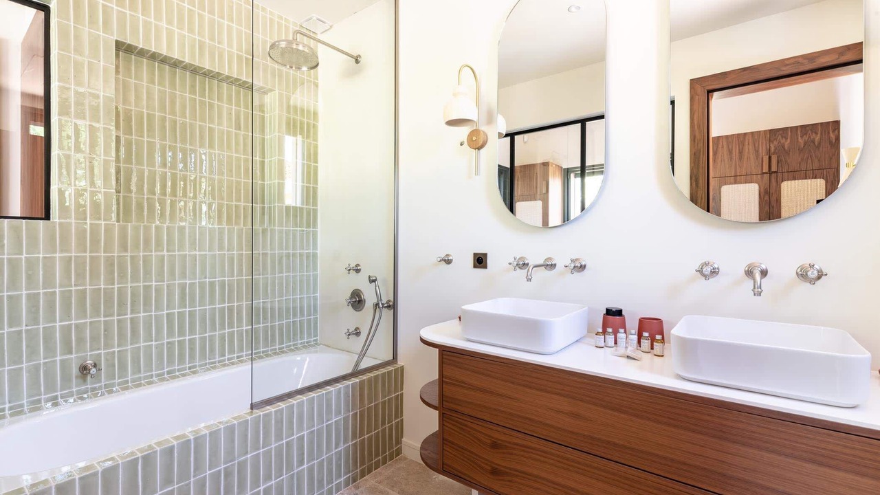 Photo of Bathroom in Ramatuelle