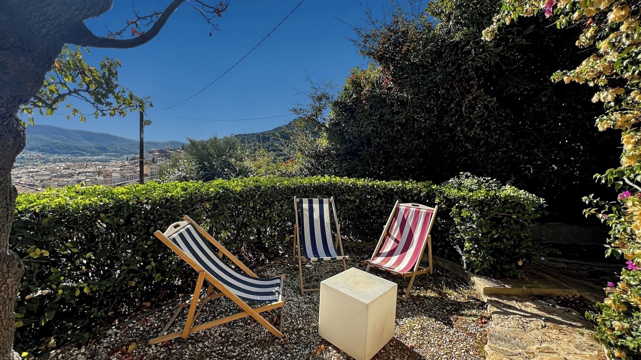 Photo of Outdoor in Hyeres City Centre