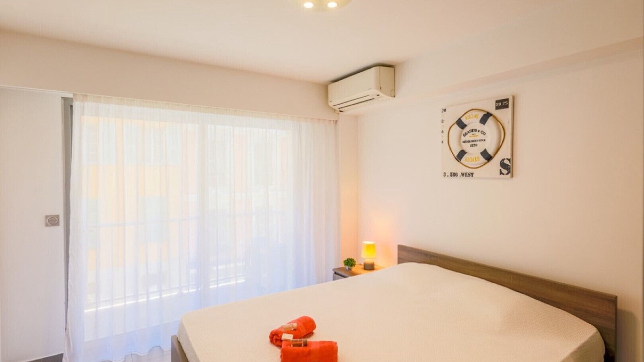 Photo of Bedroom in Carre d'Or