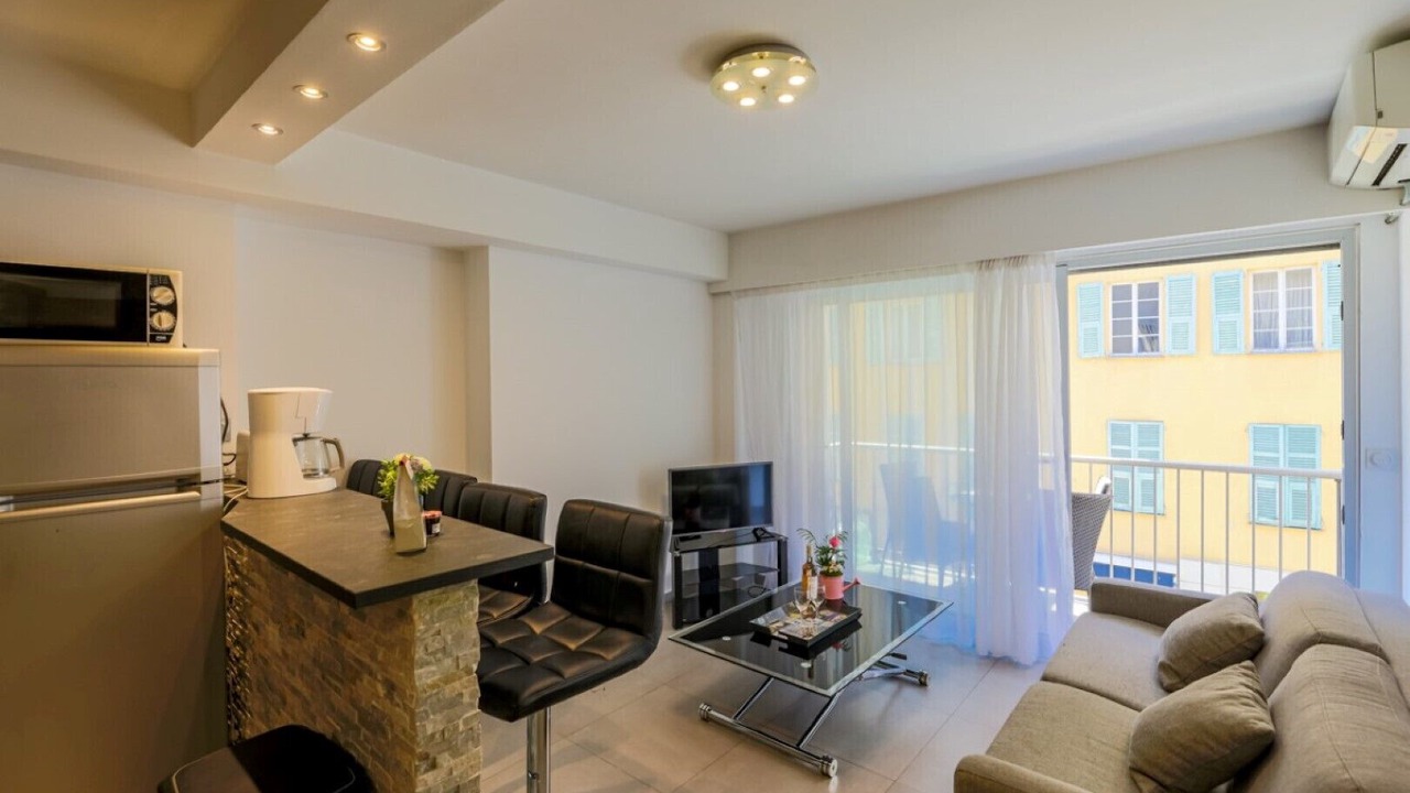 Photo of Bedroom in Carre d'Or