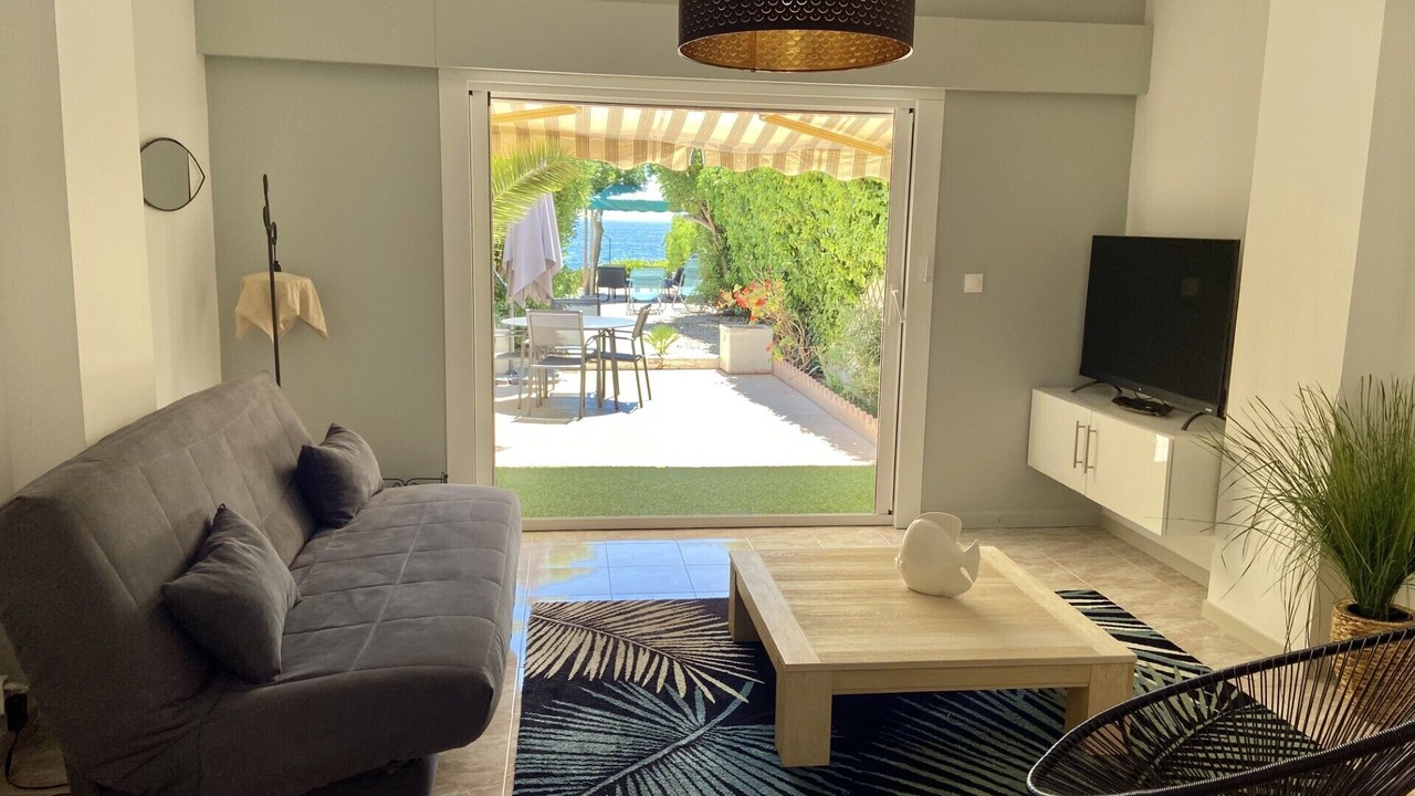 Photo of Livingroom in Antheor