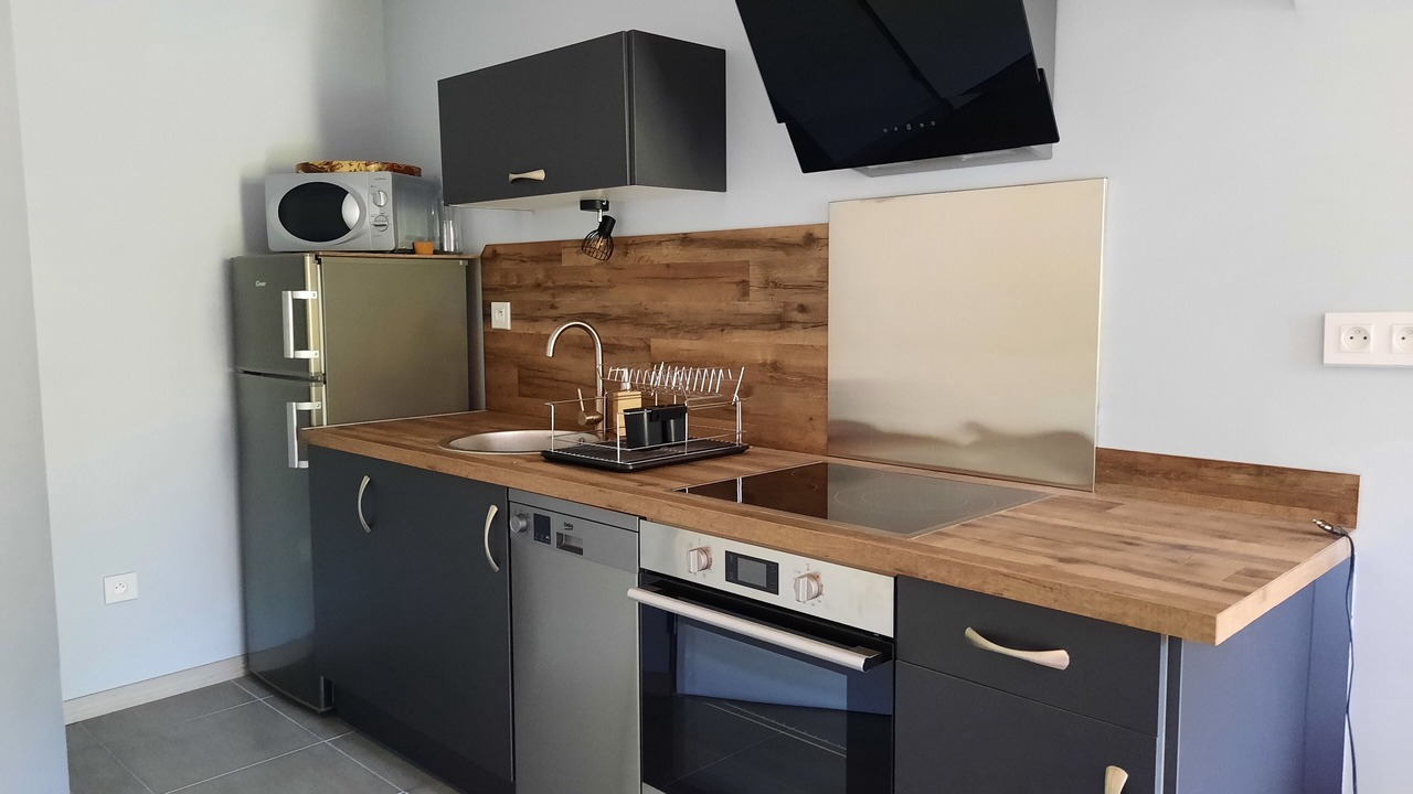 Photo of Kitchen in Saint-Etienne-de-Cuines