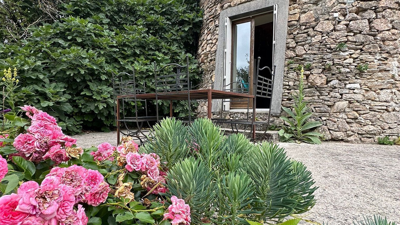 Photo of Outdoor in Saint-Bazile