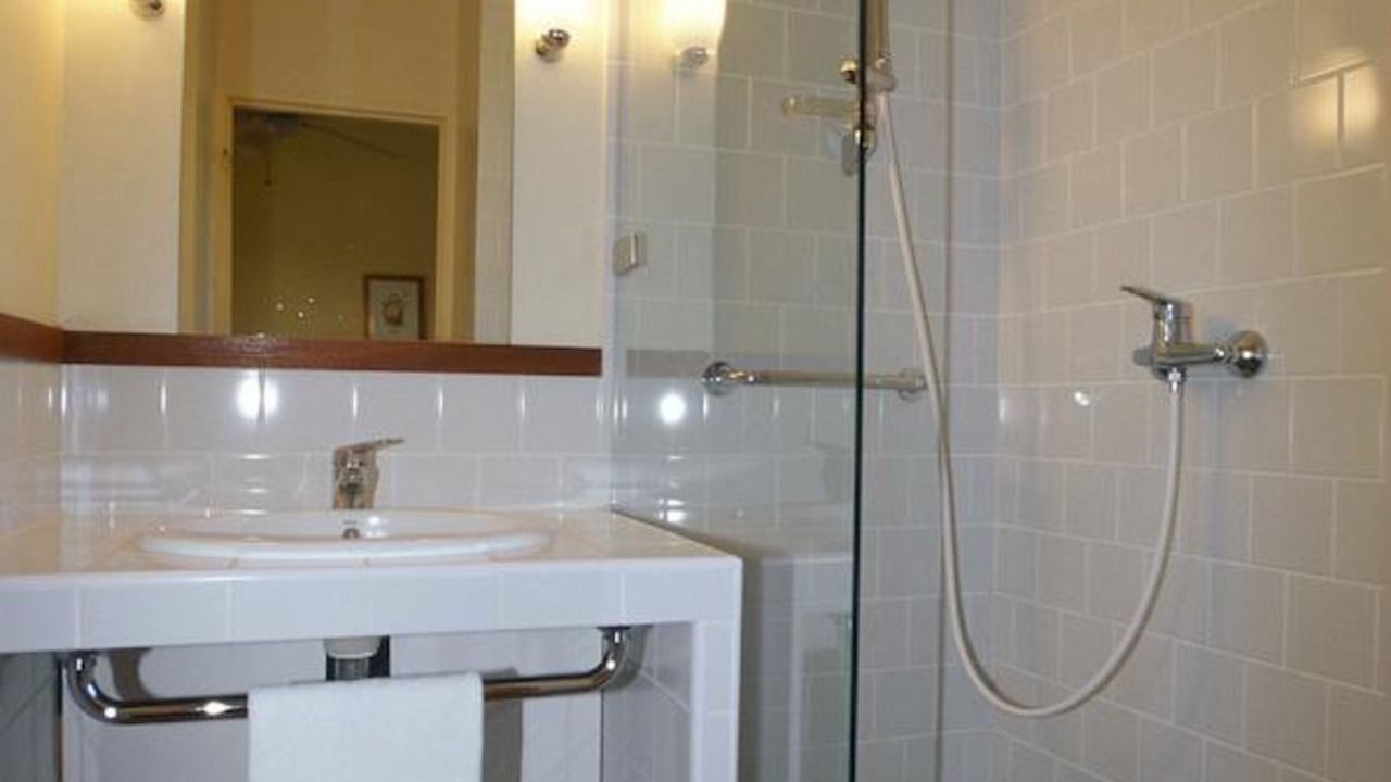 Photo of Bathroom in Jonzac