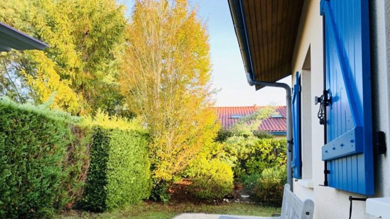 Photo of Patio Balcony in Saint-Julien-en-Born