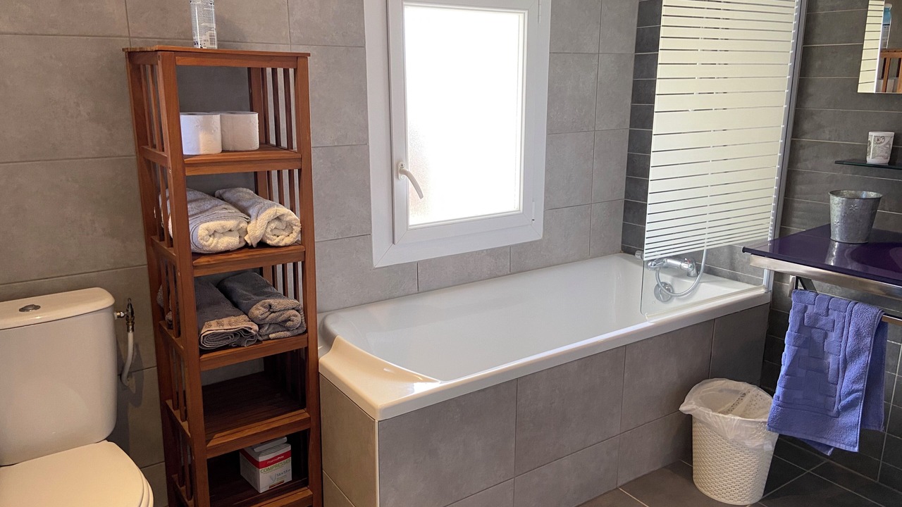 Photo of Bathroom in Chadenac