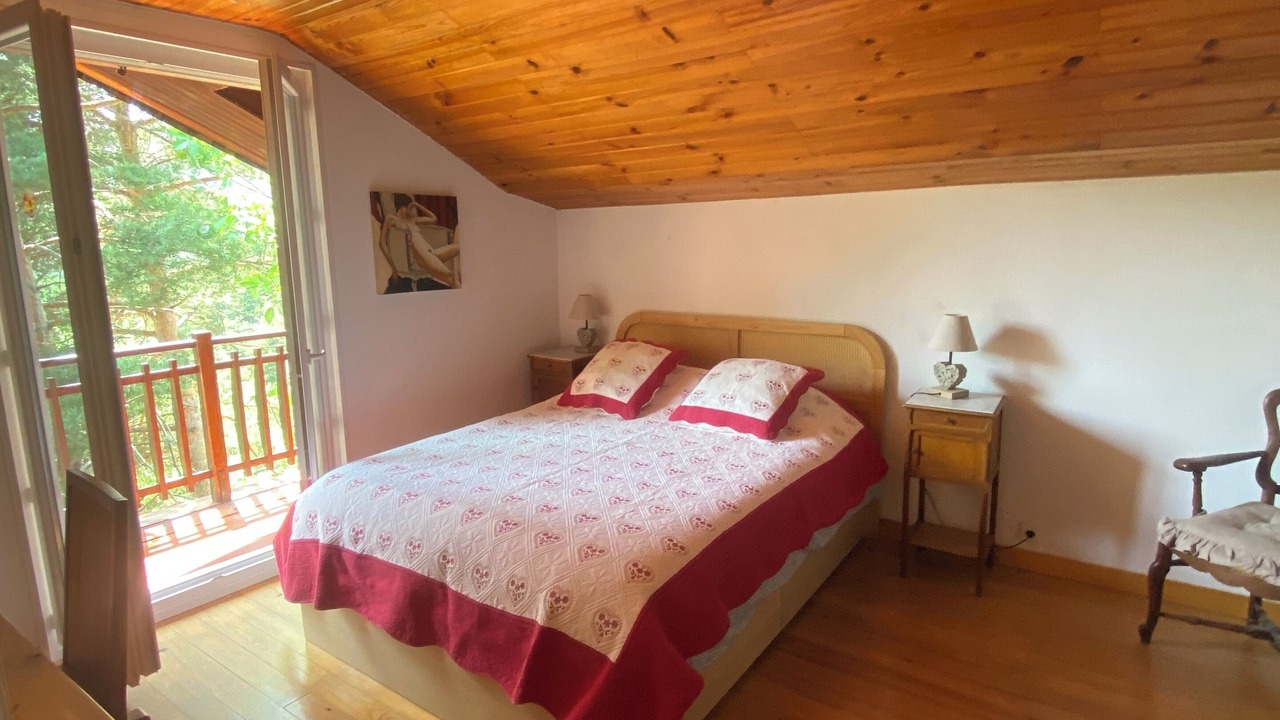 Photo of Bedroom in Andon