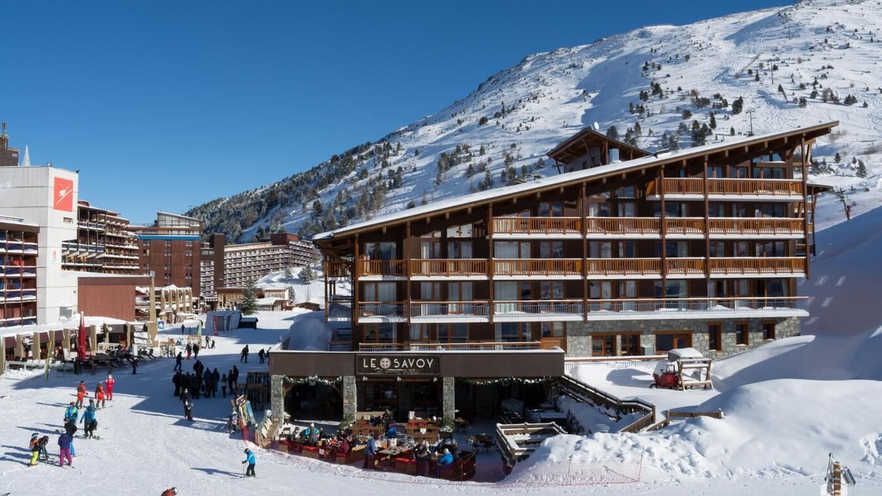 Photo of Outdoor in Arc-2000