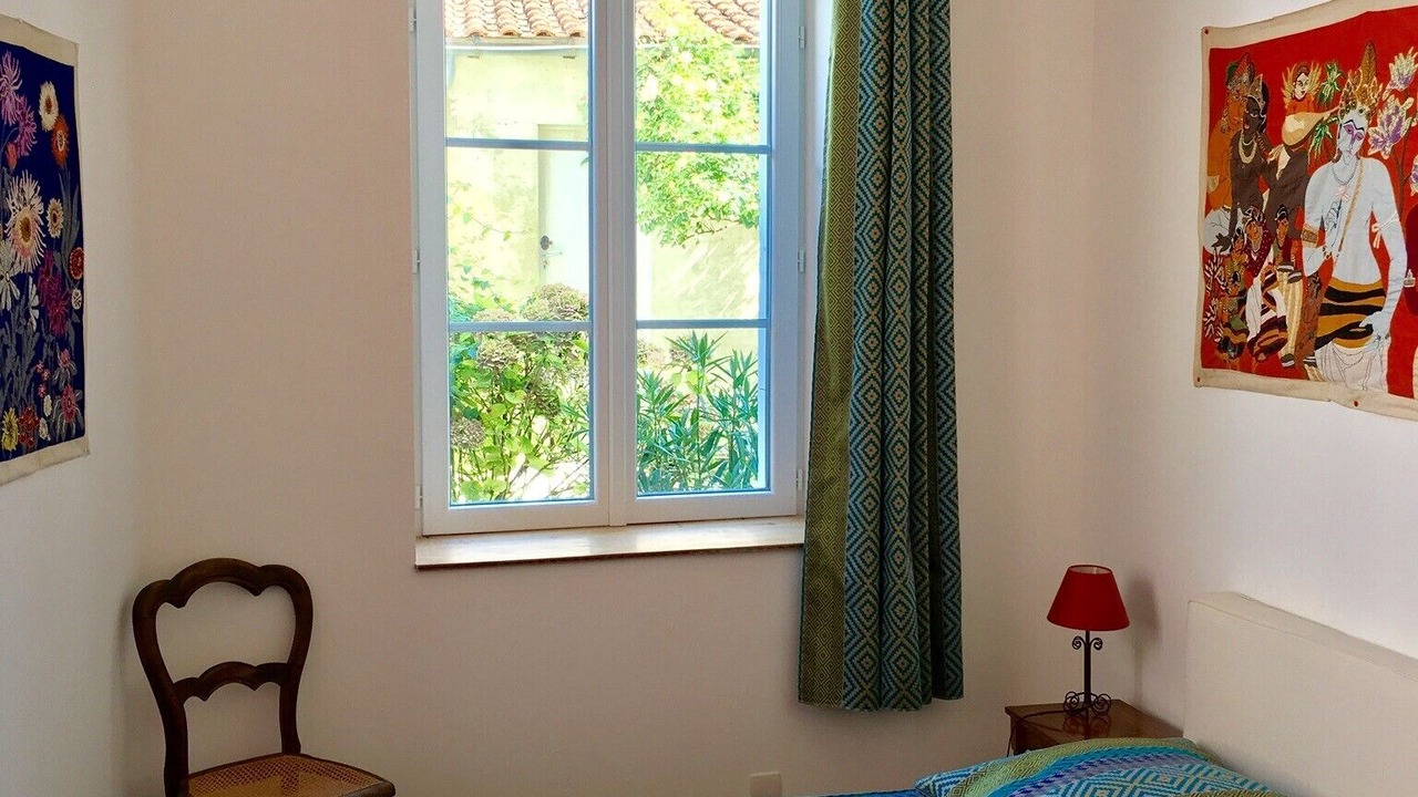 Photo of Bedroom in Pons