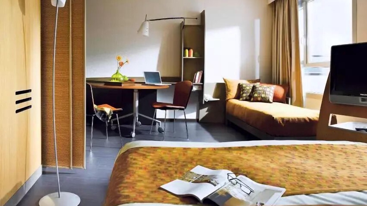 Photo of Bedroom in Richebourg - Saint-Clement