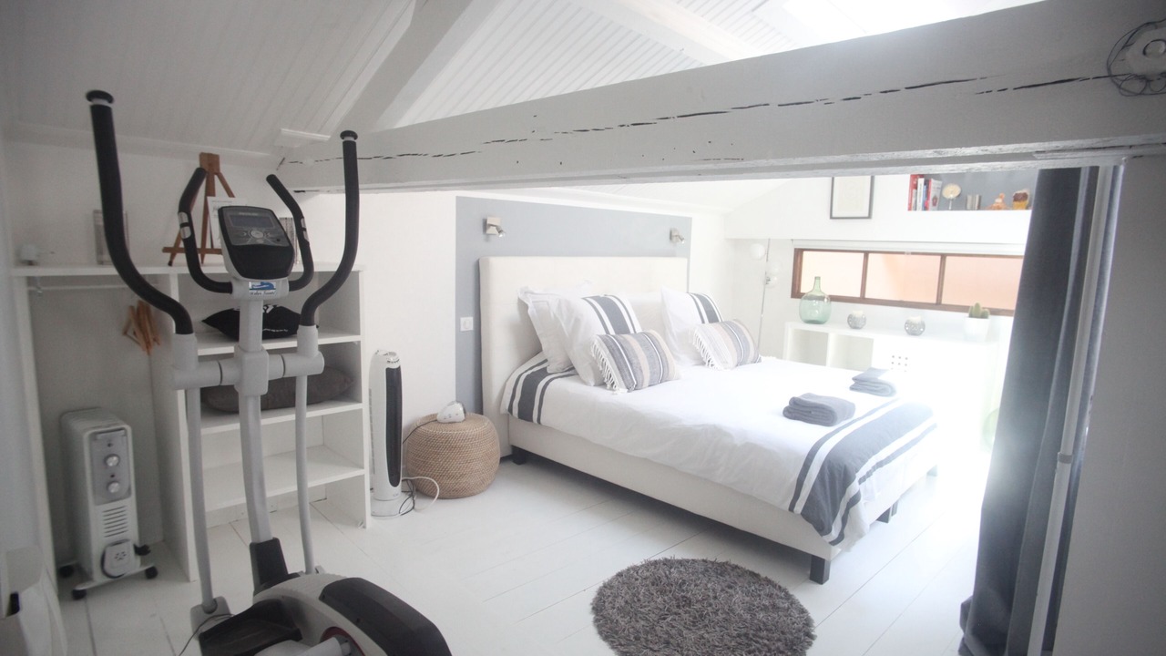Photo of Bedroom in Biarritz