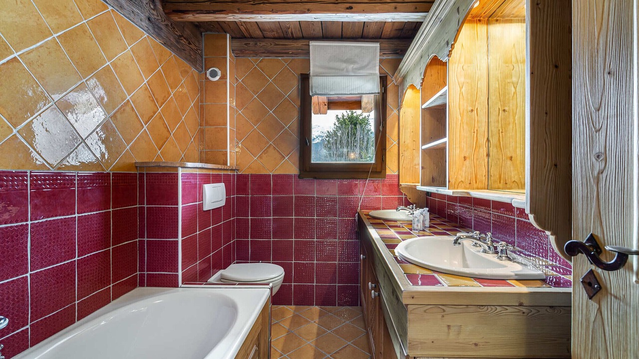 Photo of Bathroom in Meribel Village