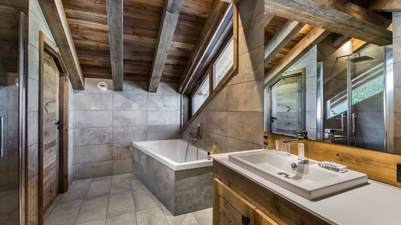 Photo of Bathroom in Meribel Village