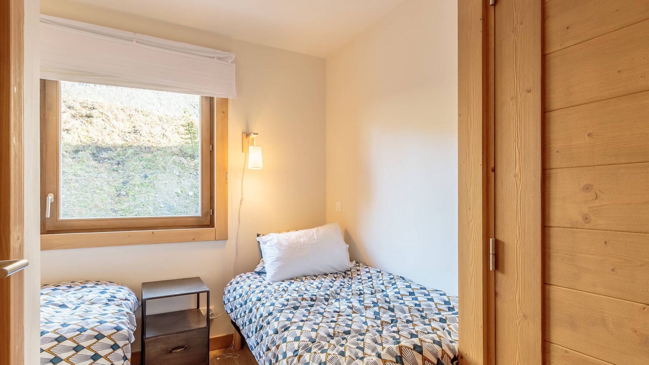 Photo of Bedroom in Arc-1600