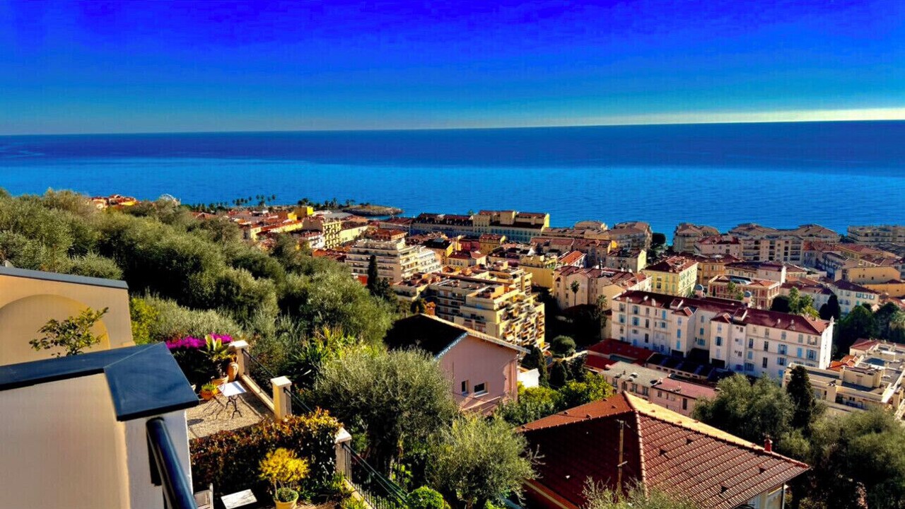 Photo of Others in Menton