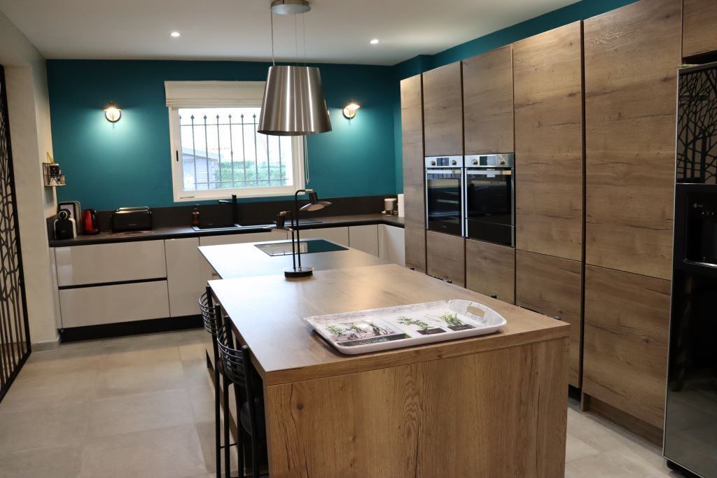 Photo of Kitchen in Saint-Cezaire-sur-Siagne