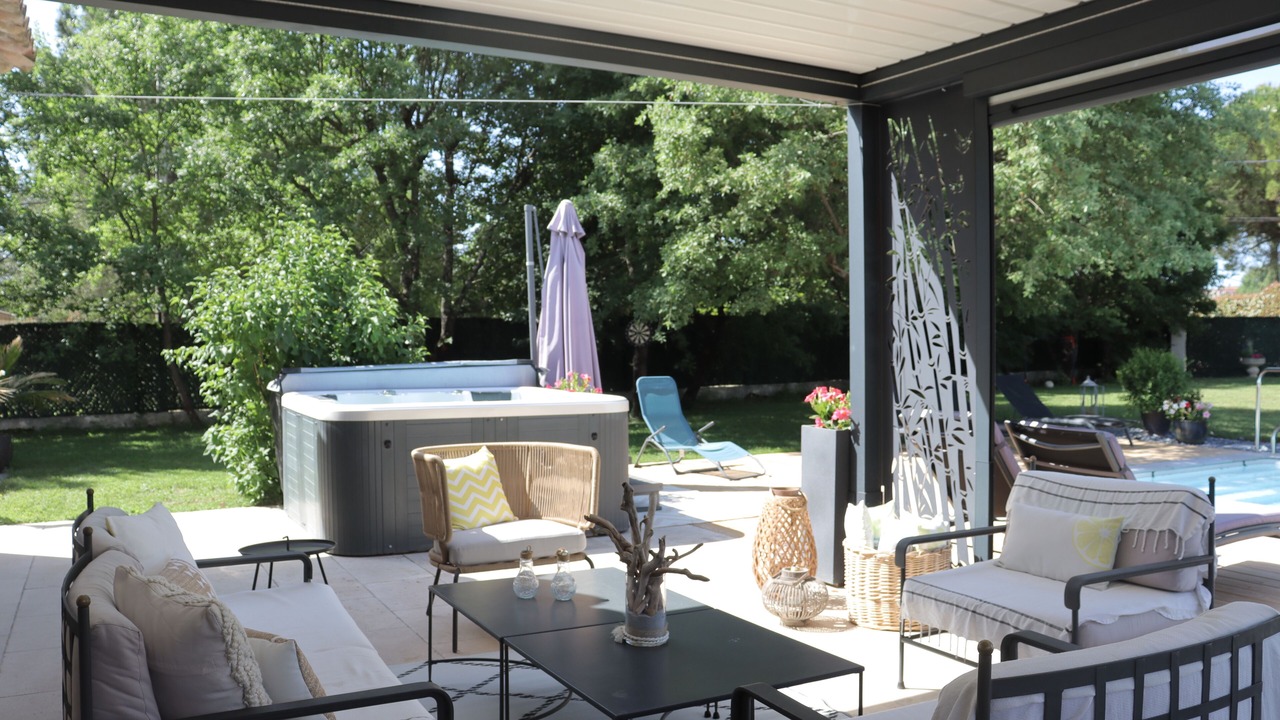 Photo of Patio Balcony in Saint-Cezaire-sur-Siagne