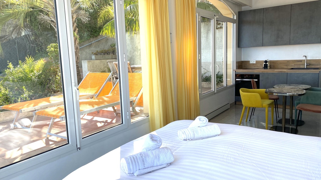 Photo of Bedroom in Menton