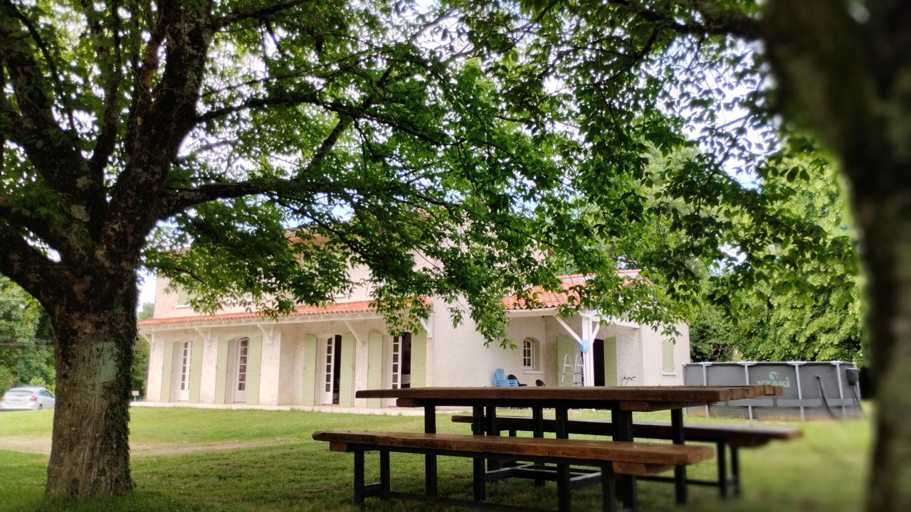 Photo of Outdoor in Montpellier de Medillan
