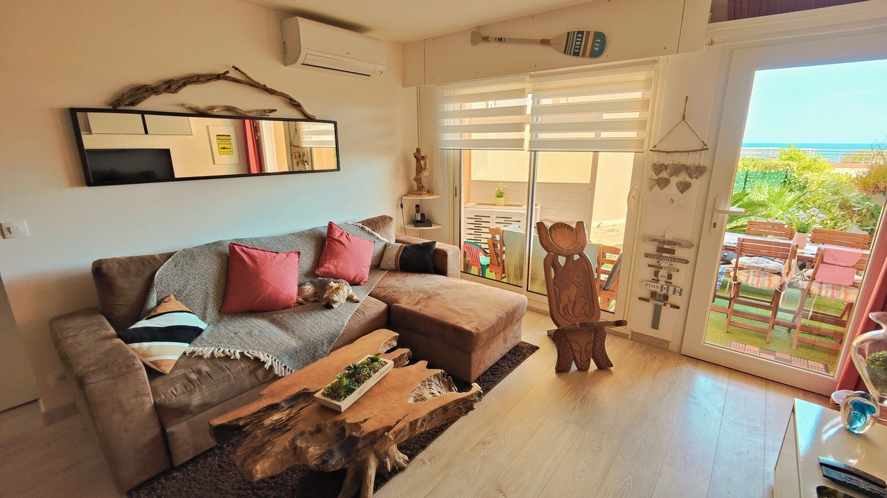 Photo of Livingroom in Le Trayas