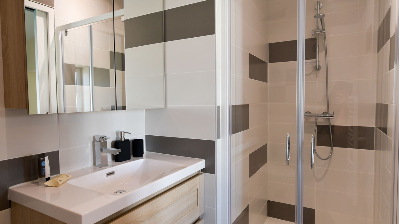 Photo of Bathroom in La Flotte