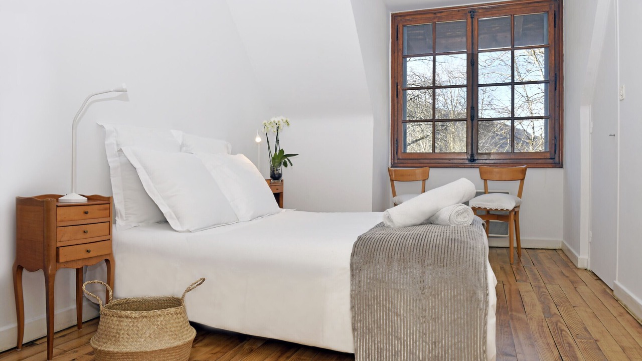 Photo of Bedroom in Cessenaz