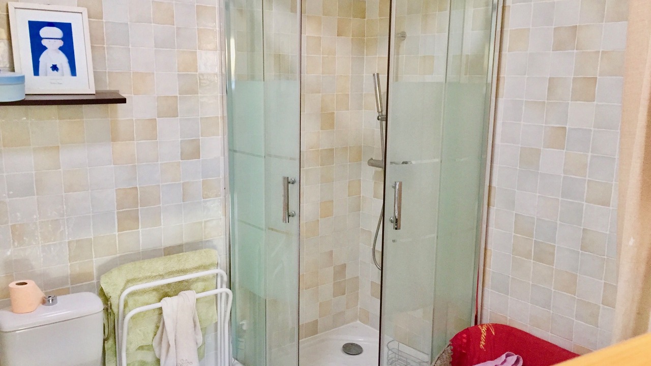 Photo of Bathroom in Castillon
