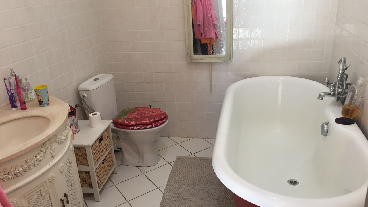 Photo of Bathroom in Castillon