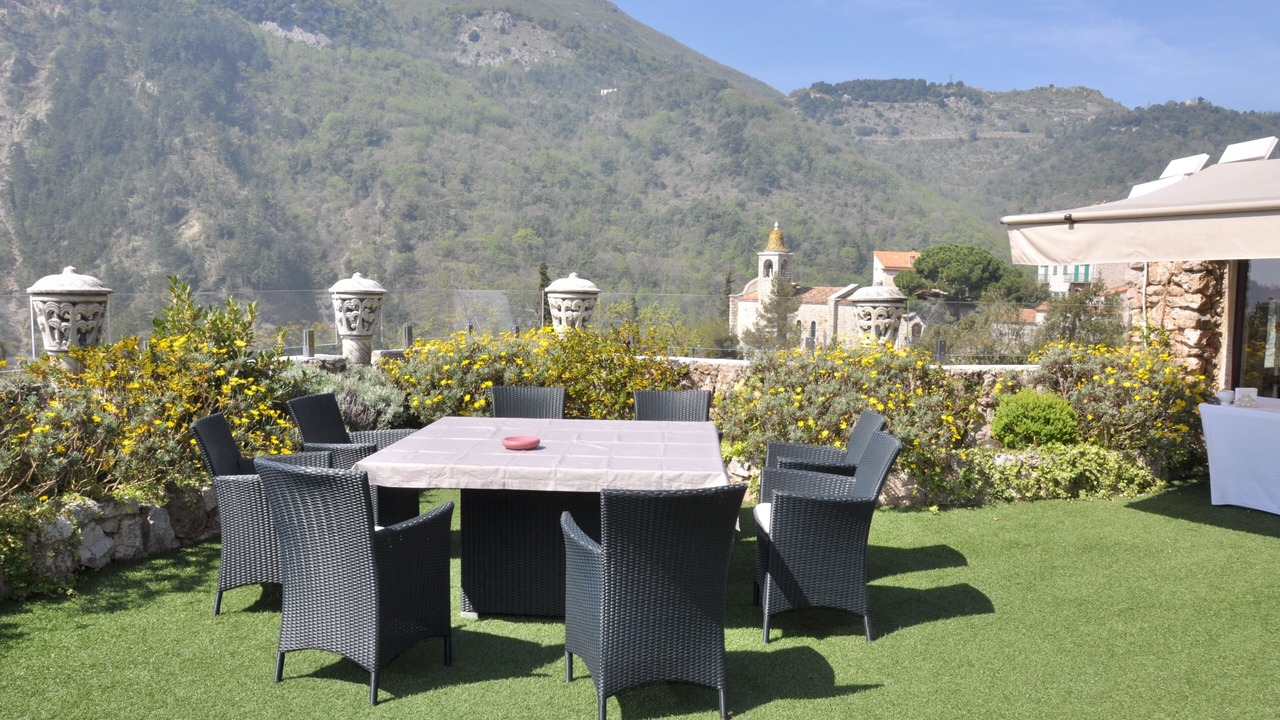 Photo of Outdoor in Castillon