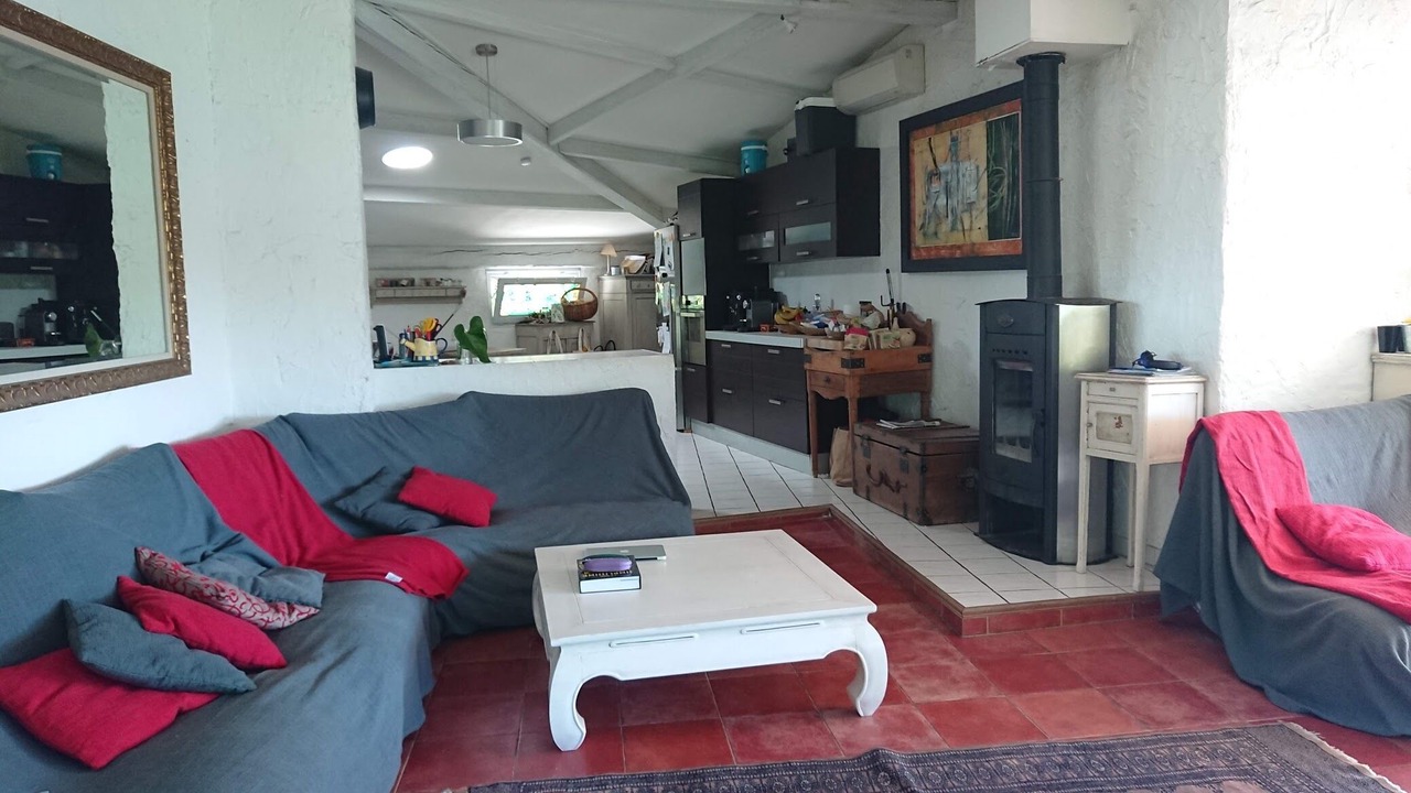 Photo of Livingroom in Castillon