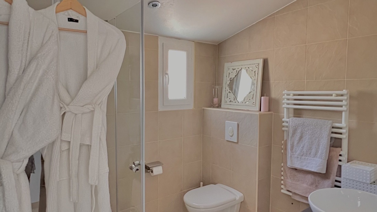 Photo of Bathroom in Valbonne