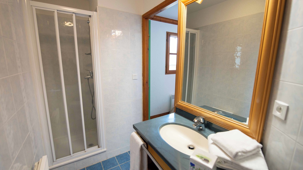 Photo of Bathroom in Oz-en-Oisans