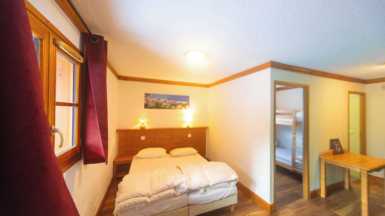Photo of Bedroom in Oz-en-Oisans